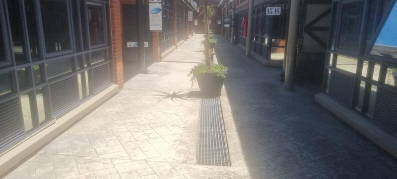 To Let commercial Property for Rent in Mowbray Western Cape